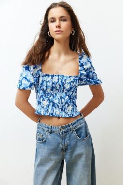 Trendyol Blue Gimped Square Neck Fitted/Situated Crop Knitted Blouse