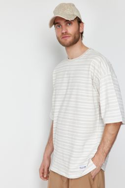 Trendyol Ecru Oversize/Široký Pásikovaný Krátky Rukáv Textúrované Tričko