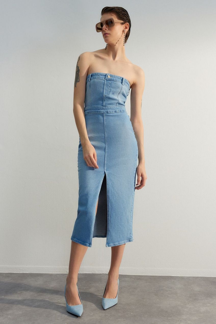 Trendyol Ice Blue Body Slit detailné midi džínsové štýlové večerné šaty
