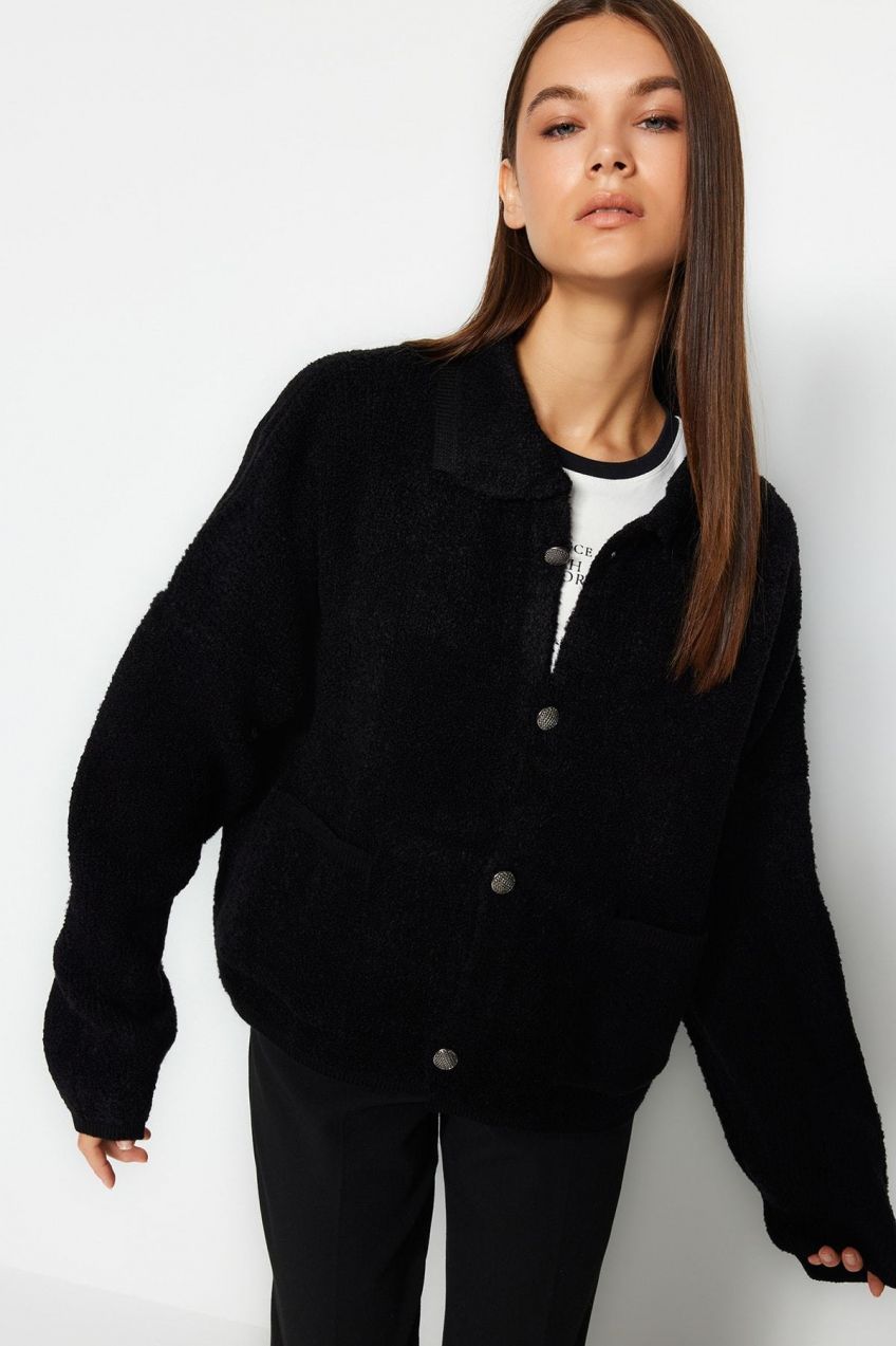 Trendyol Black Wide Fit Boucle Pletený Sveter