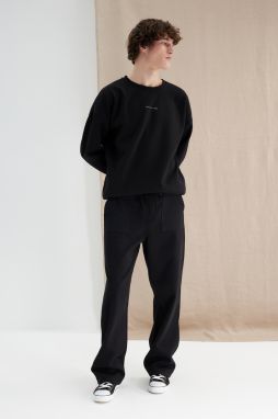 Trendyol Black Oversize/Wide Cut Pocket Textured Sweatpants