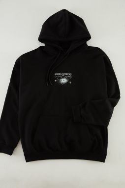 Trendyol čierna oversized/mikina so širokým strihom s kapucňou, vnútorná časť z flísu, potlač na chrbte s motívom vesmíru
