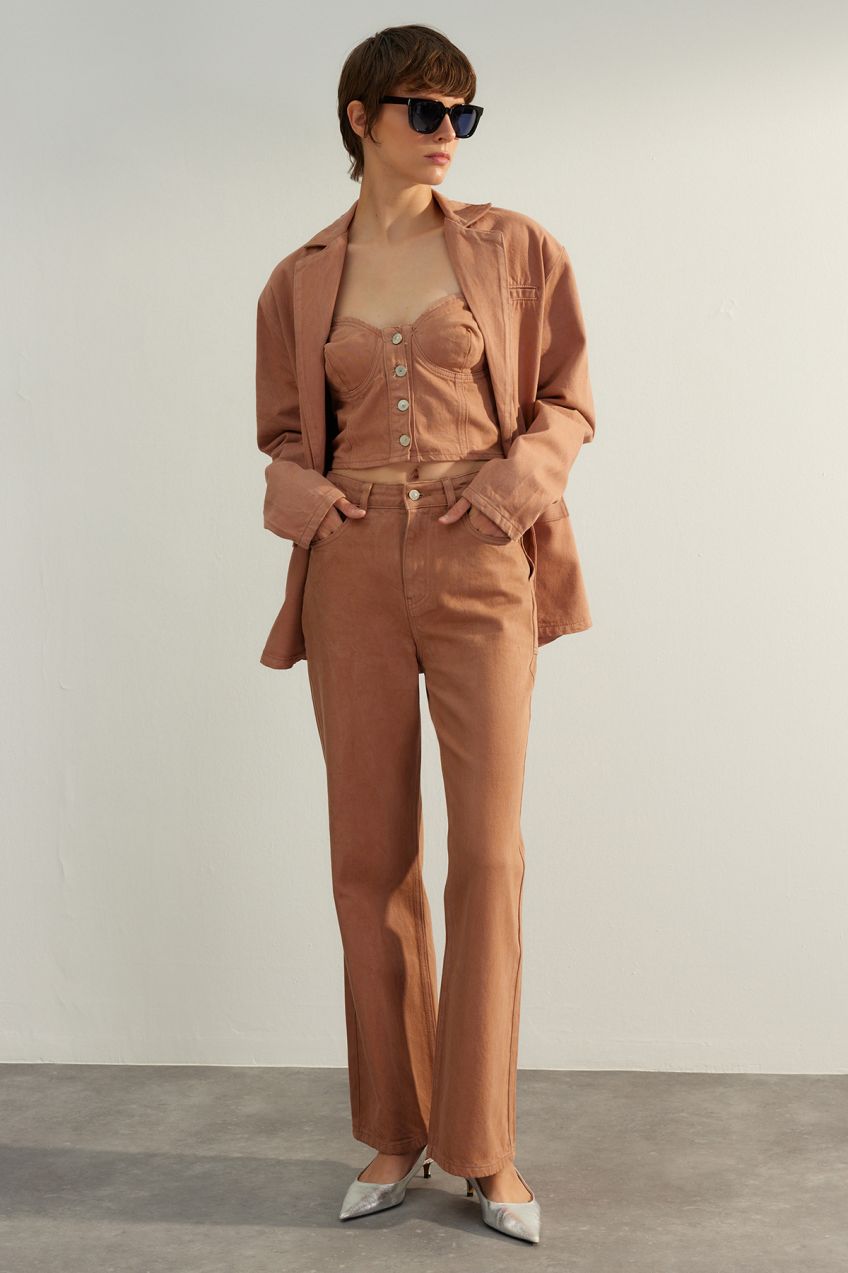 Trendyol Brown Wash detailné džínsy so širokými nohami s vysokým pásom