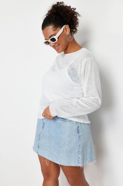 Trendyol Curve White Linen Look Transparent Knitted Blouse
