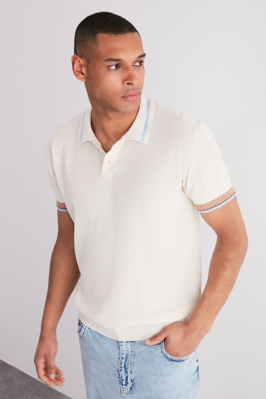 Trendyol Ecru Regular Fit Stripe Detailed Textured Knitwear Polo Neck T-Shirt