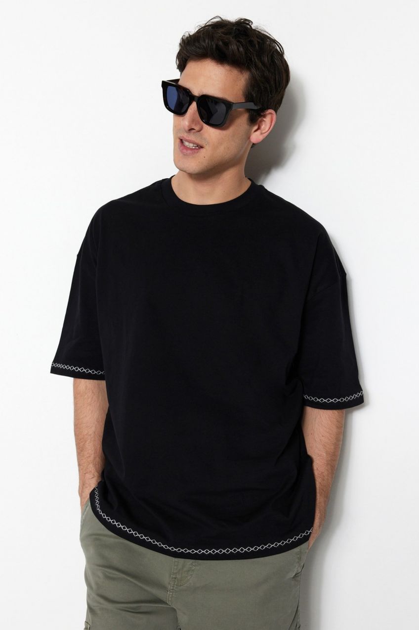 Trendyol Black Oversize/Wide Cut Short Sleeve Embroidered 100% Cotton T-Shirt