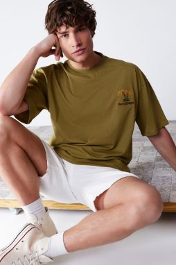 Trendyol Khaki Oversize Tropical Embroidered 100% Cotton T-Shirt