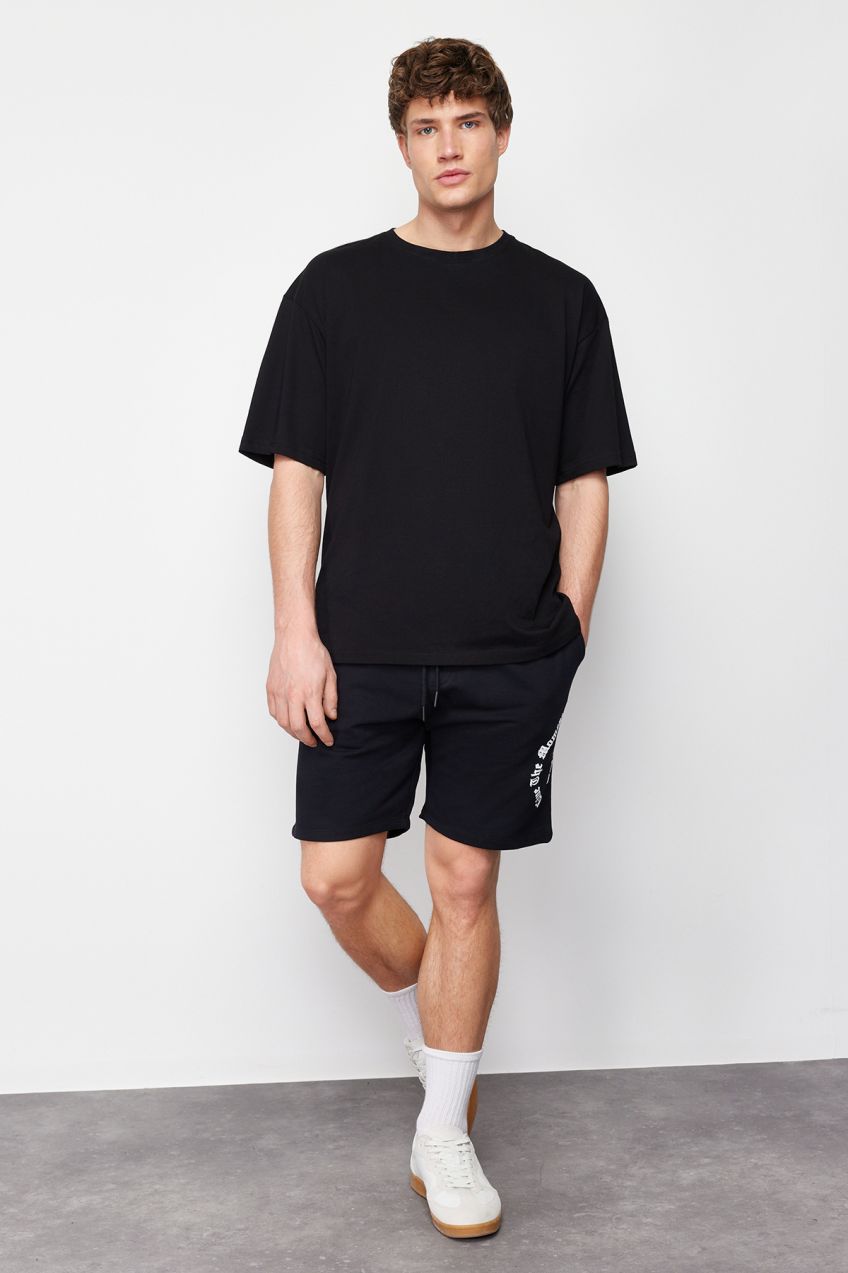 Trendyol Black Regular Cut Fluffy Text Printed Shorts