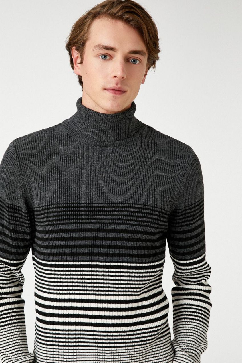 Sveter s rolákom Koton Basic Knitwear, farebný blok.