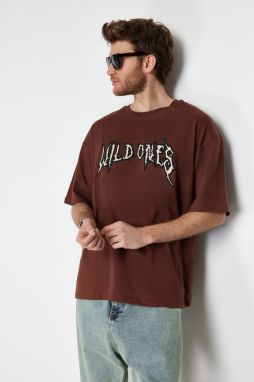 Trendyol Brown Oversize Special Embroidered 100% Cotton T-Shirt