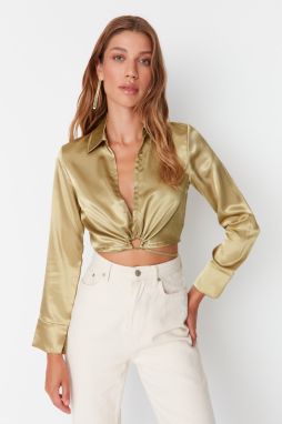 Trendyol Oil Green Crop Tie Detail saténová tkaná blúzka