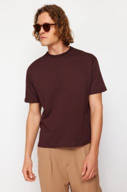 Trendyol Brown Relaxed/Comfortable Cut Back Patch Detailed Printed 100% Cotton T-shirt