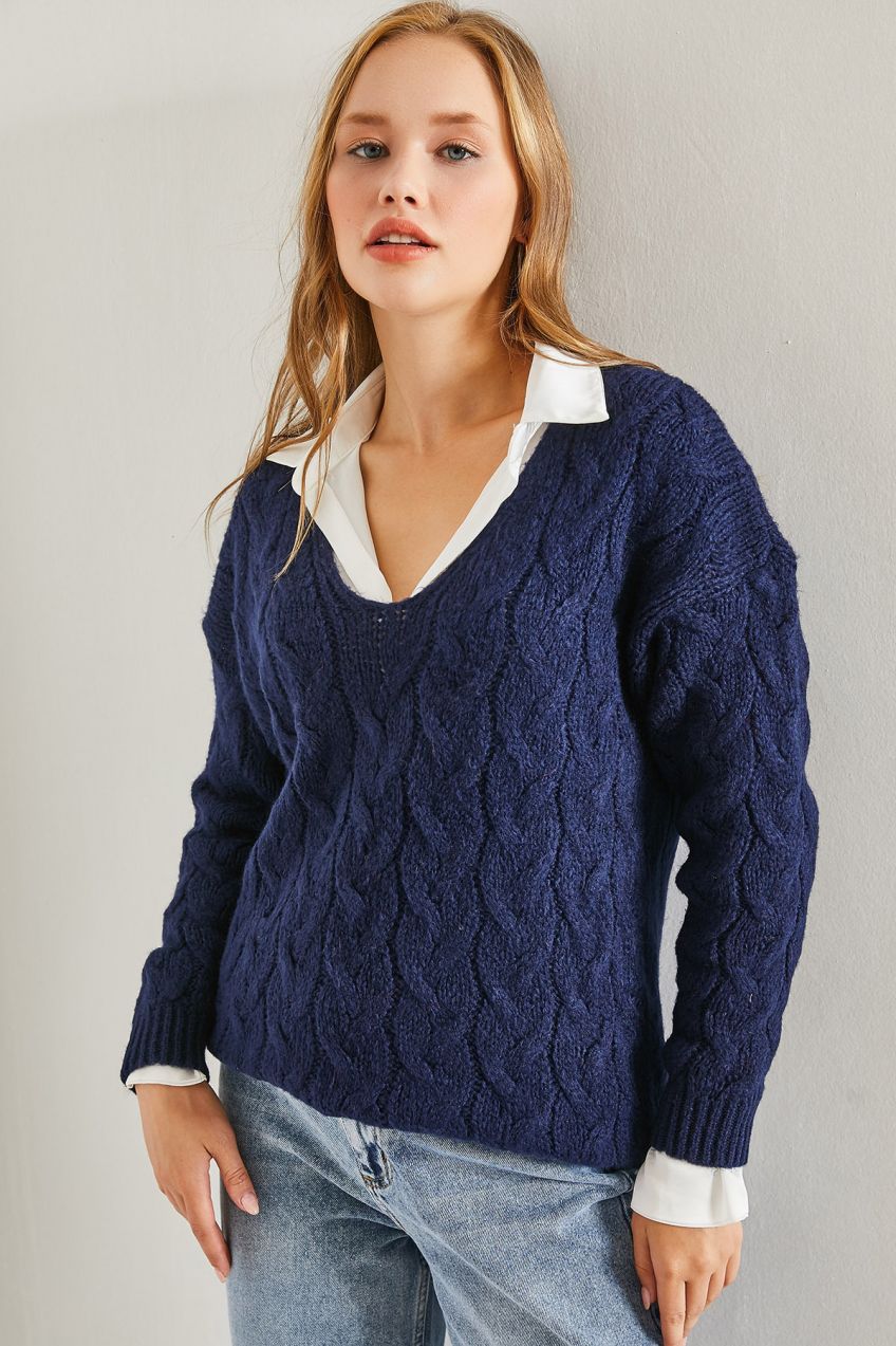 Bianco Lucci Women's Hair Braid Patterned Knitted Sweater