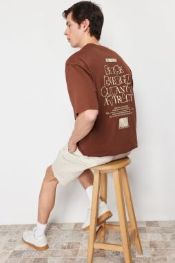 Trendyol Brown Oversize/Wide Cut Crew Neck Text Printed 100% Cotton T-Shirt