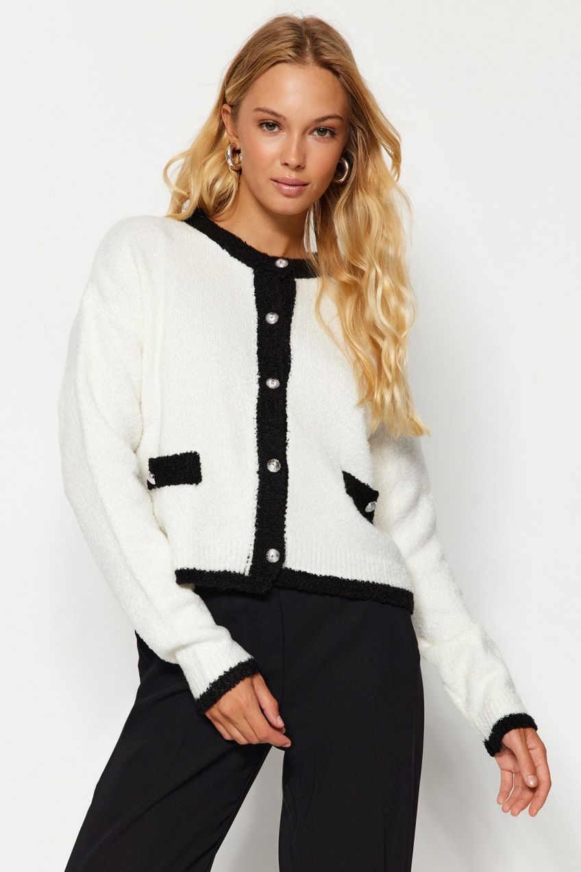 Trendyol Ecru Boucle nite Pletené Sveter