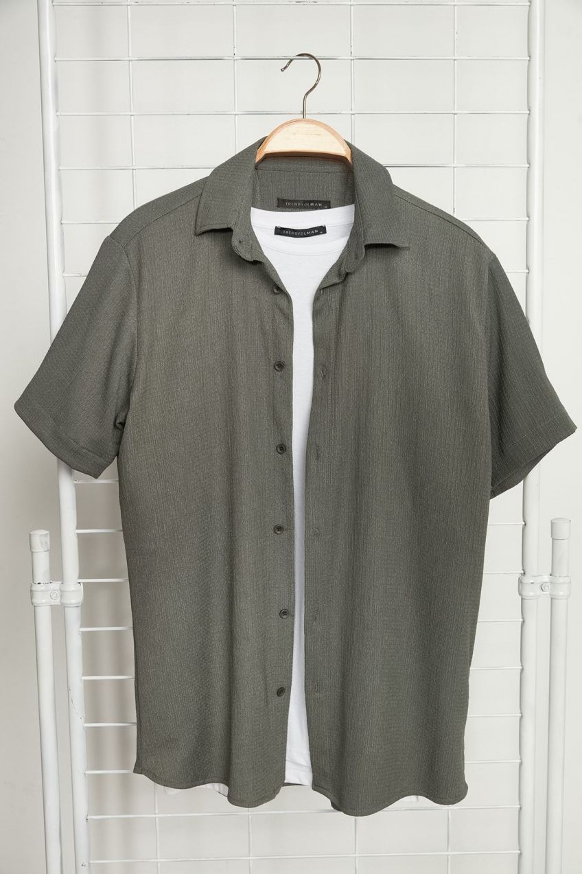 Trendyol Khaki Regular Fit Short Sleeve Summer Textured Knitted Shirt