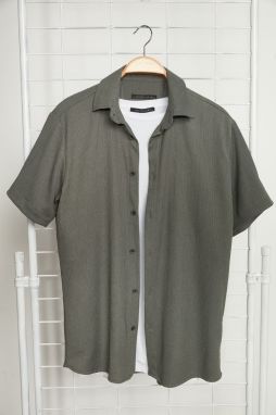 Trendyol Khaki Regular Fit Short Sleeve Summer Textured Knitted Shirt