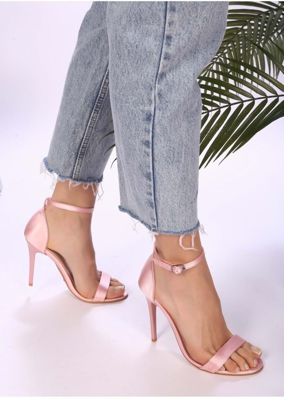 Dámske Slyva Powder Pink Saténové Lodičky s Jedným Remienkom od Shoeberry