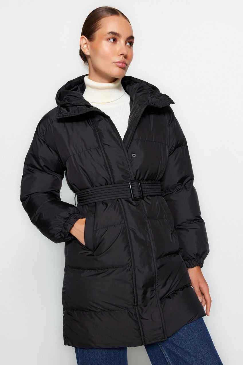 Trendyol Black oversized dlhý nafukovací kabát, vodoodpudivý s páskovou kapucňou