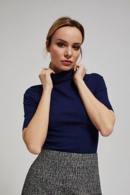 Rebrovaná roláková blúzka