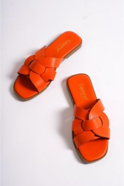 Capone Outfitters Lauren Women's Slippers
