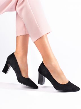 Women's black pumps on a stiletto heel by Sergio Leone
