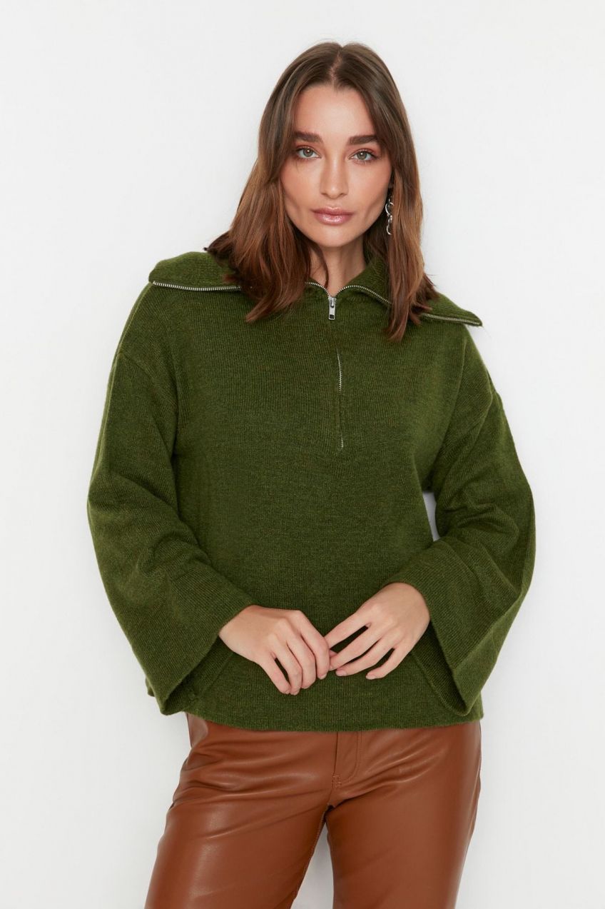 Trendyol Khaki Wide fit sveter s mäkkou textúrou základný úplet