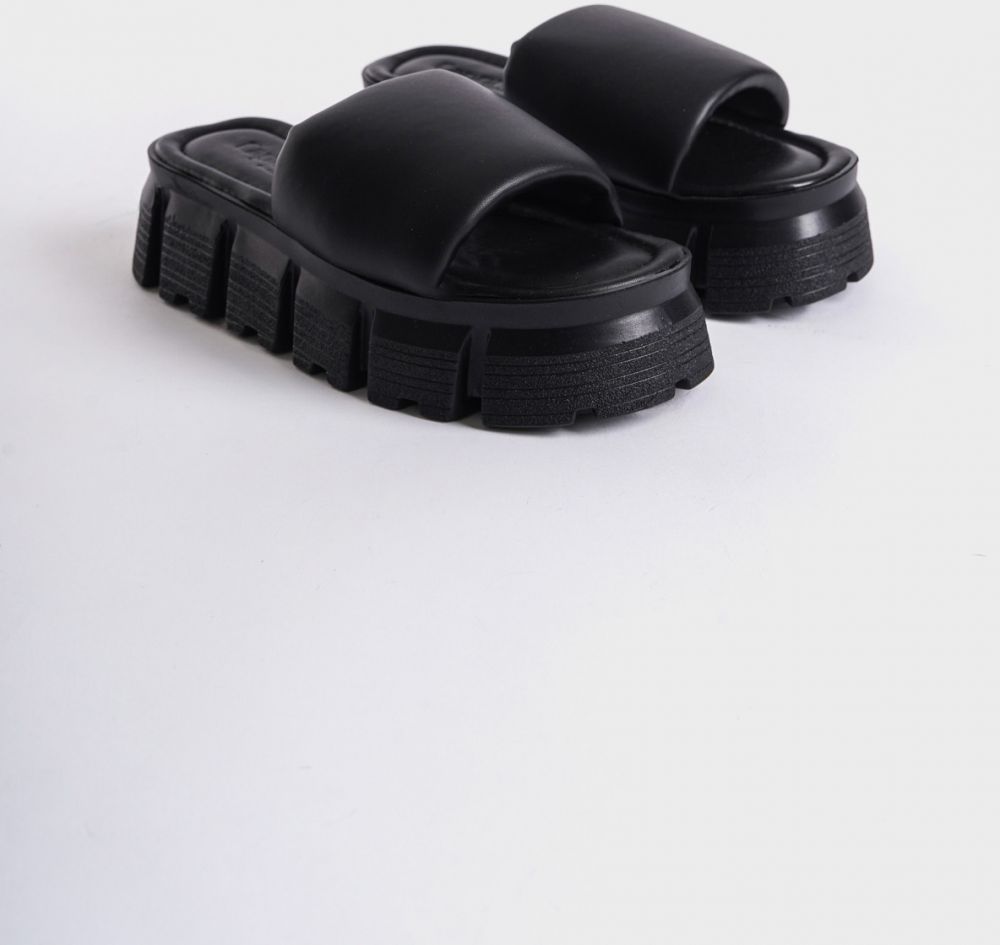 Capone Outfitters Tello Women's Wedge Heel Single Strap Slippers
