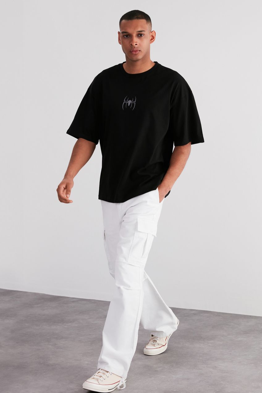 Trendyol Black Oversize/Wide Cut Reflective Spider Printed T-shirt