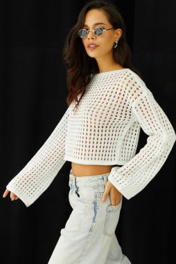 Cool & Sexy Women's White Spanish Sleeve Openwork Knitwear Short Blouse