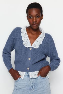 Trendyol Indigo Crop Kpletený kardigán s tkanou oblohou a detailom