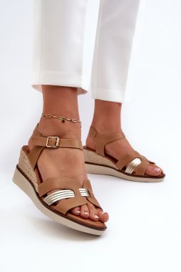 Women's wedge sandals with a knitted brown star