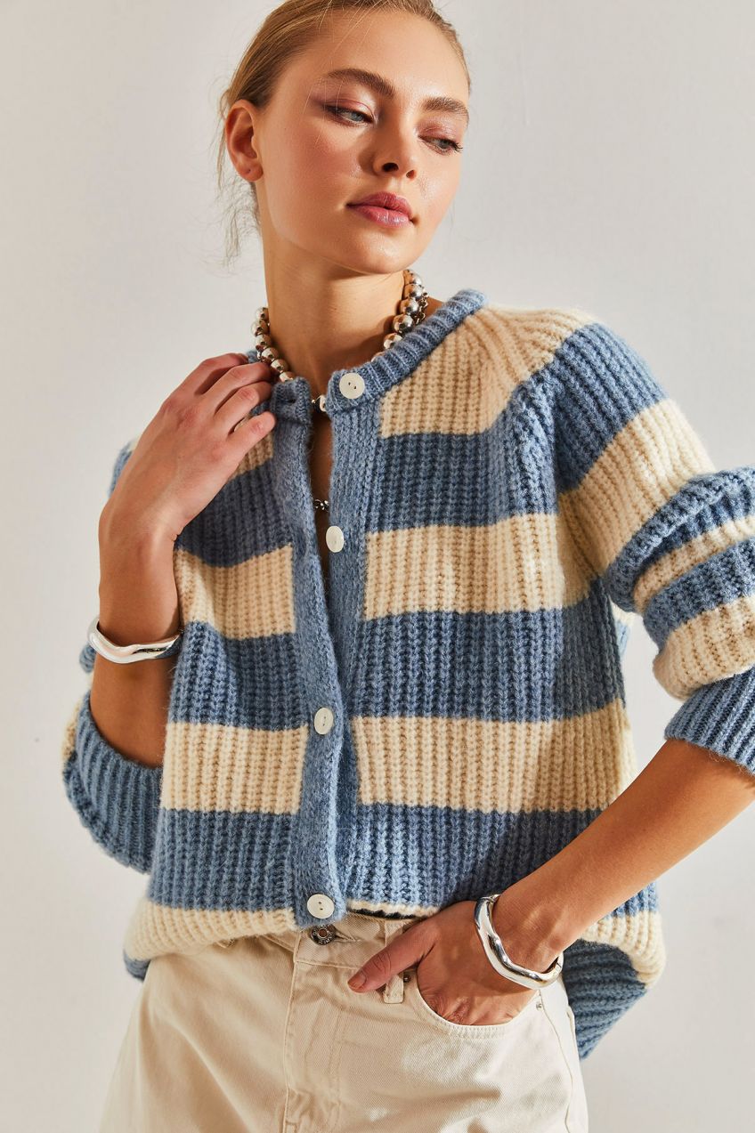 Bianco Lucci Women's Striped Buttoned Knitwear Cardigan