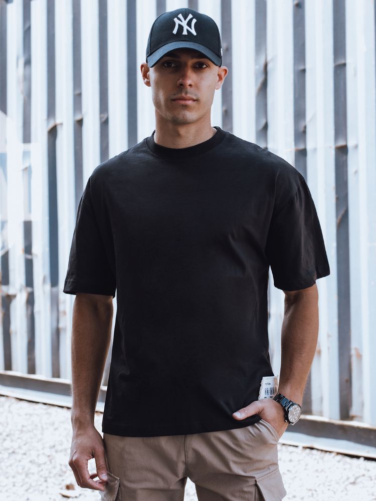 Men's Black T-Shirt Dstreet