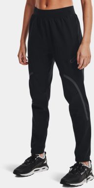 Nohavice a kraťasy pre ženy Under Armour - čierna