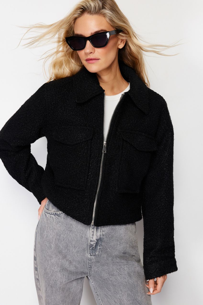 Trendyol Black Regular Pattern Boucle Crop Thin Coat