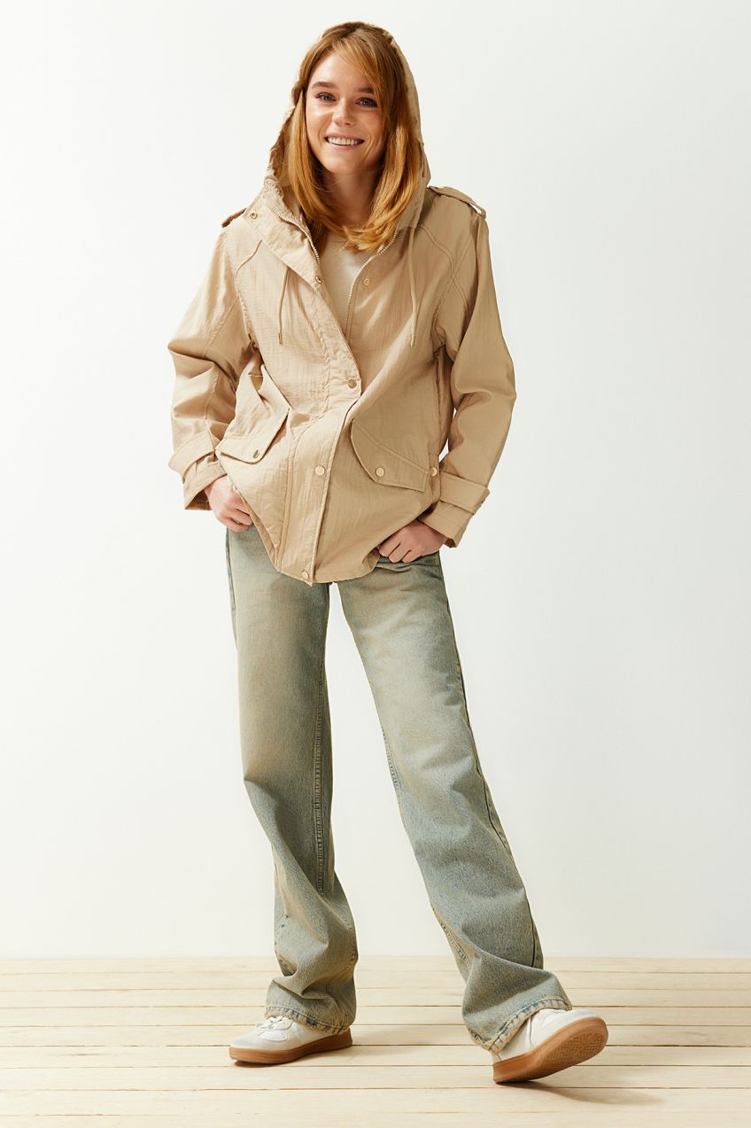 Trendyol Mink Regular Mold Water Repellent Thin Raincoat Coat