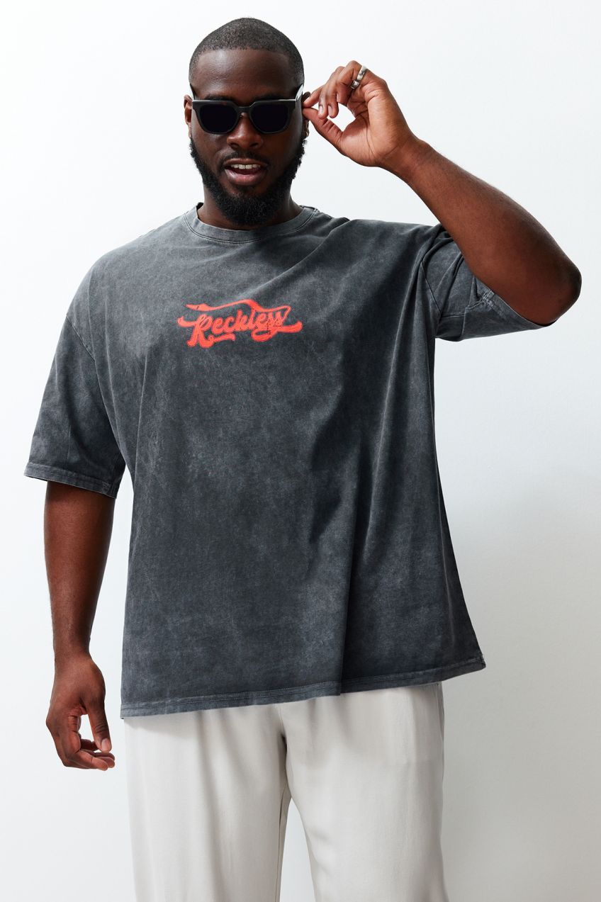 Trendyol Plus Size Anthracite Oversize Aged Effect 100% Cotton Printed T-Shirt