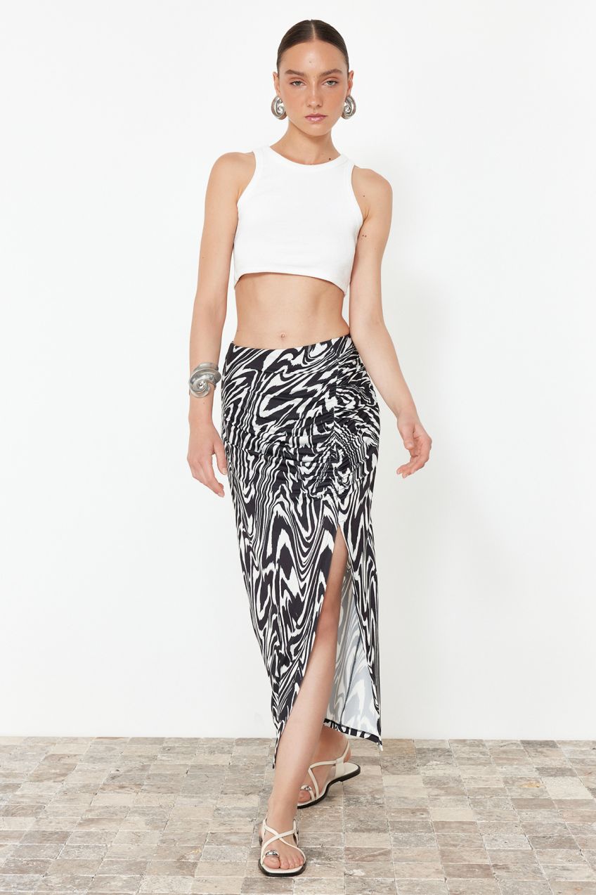 Trendyol Black and White Patterned Gathered Slit Lined Flexible Midi Skirt