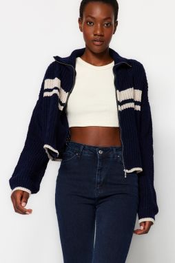 Trendyol Navy Blue Crop Color Block stojan Vysoký golier Pletené odevy Sveter