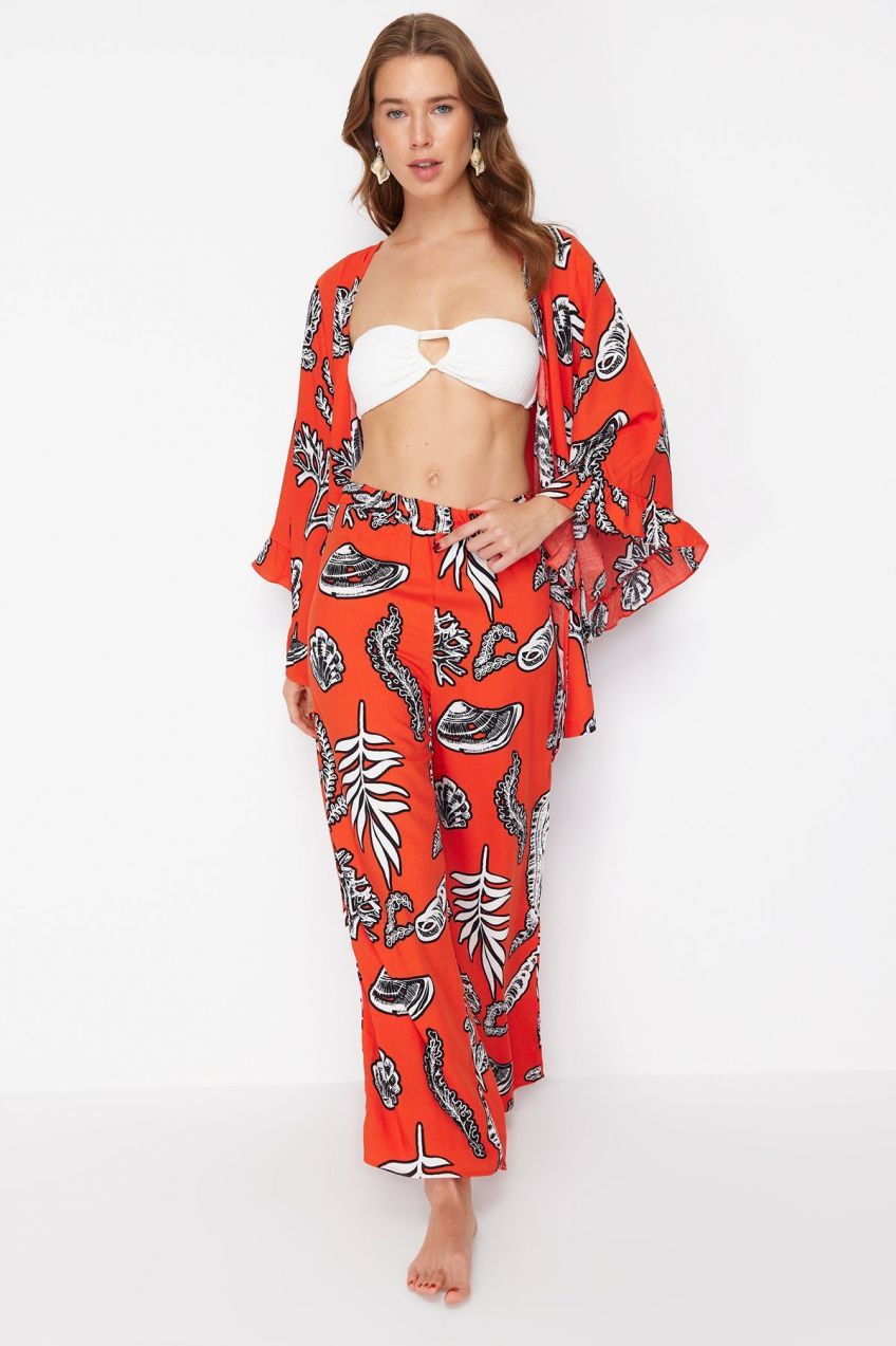 Trendyol Floral Patterned Woven Trousers