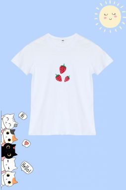 Trendyol White Girl Strawberry Patterned Knitted T-Shirt