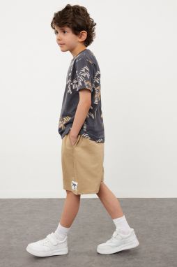 Trendyol Boy's Anthracite Palm Tree Patterned T-shirt-Shorts Knitted Bottom-Top Set