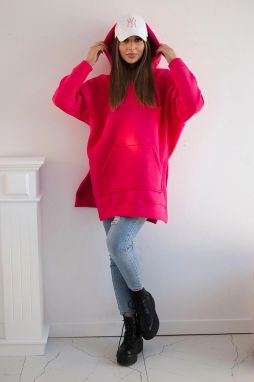 Insulated sweatshirt with slits on the sides