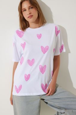 Happiness İstanbul Women's White Pink Heart Printed Oversize Cotton T-Shirt