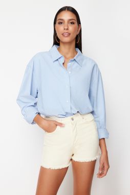 Trendyol Ecru Denim Shorts with Ripped Detail