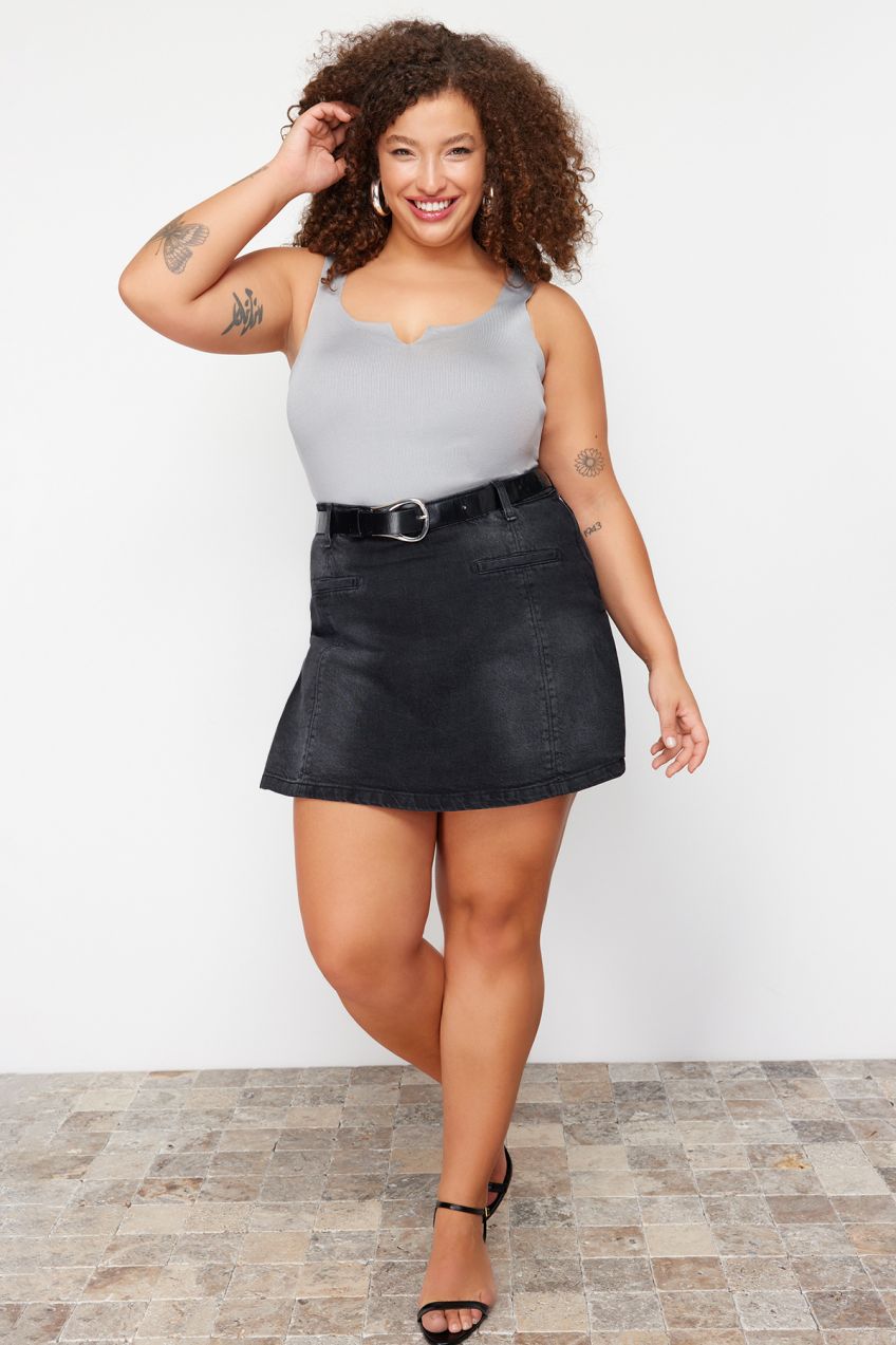 Trendyol Curve Gray Collar Detailed Bodycon Knitwear Blouse