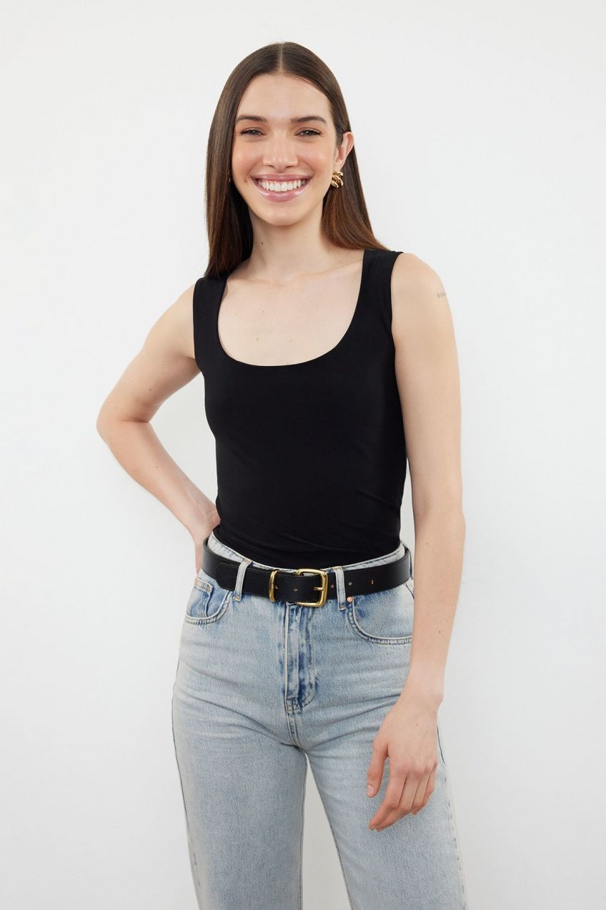 Trendyol Black Fitted Pool Neck Stretchy Knitted Blouse