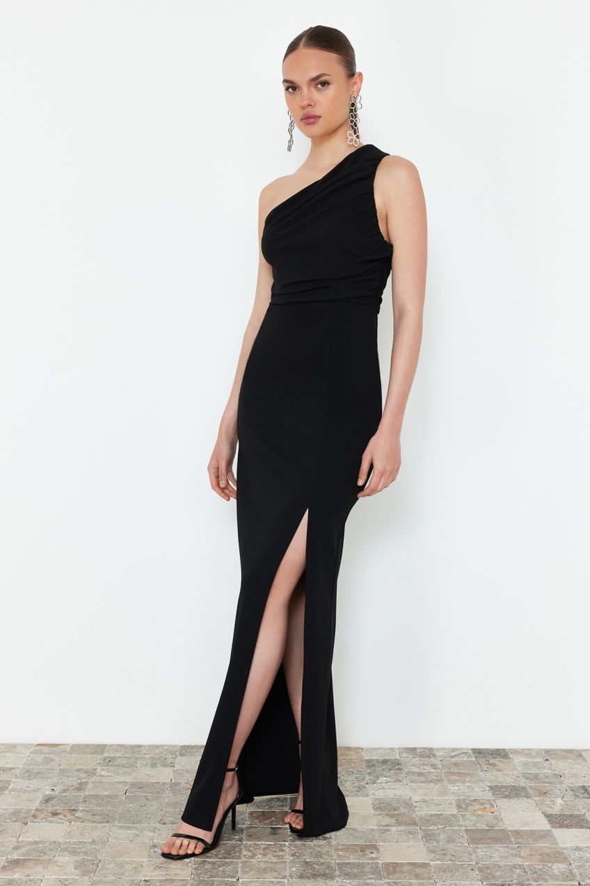 Trendyol Black Body-Sitting Single Sleeve Knitted Long Evening Gowns Dress