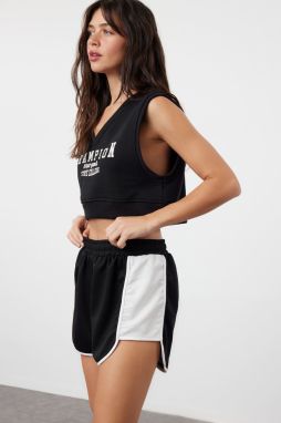 Trendyol Black Color Blocked Normal Waist Slim Knitted Shorts & Bermuda